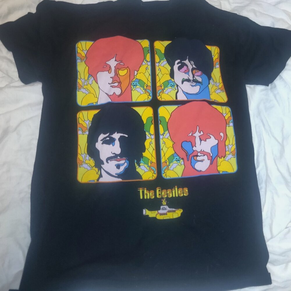 The Beatles Adult T-Shirt "Sea Of Faces" Size Small